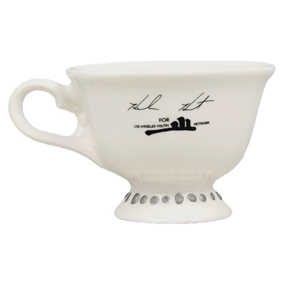 Bailey's Limited Edition Helen Hut 6oz Mug - Picture 3 of 6